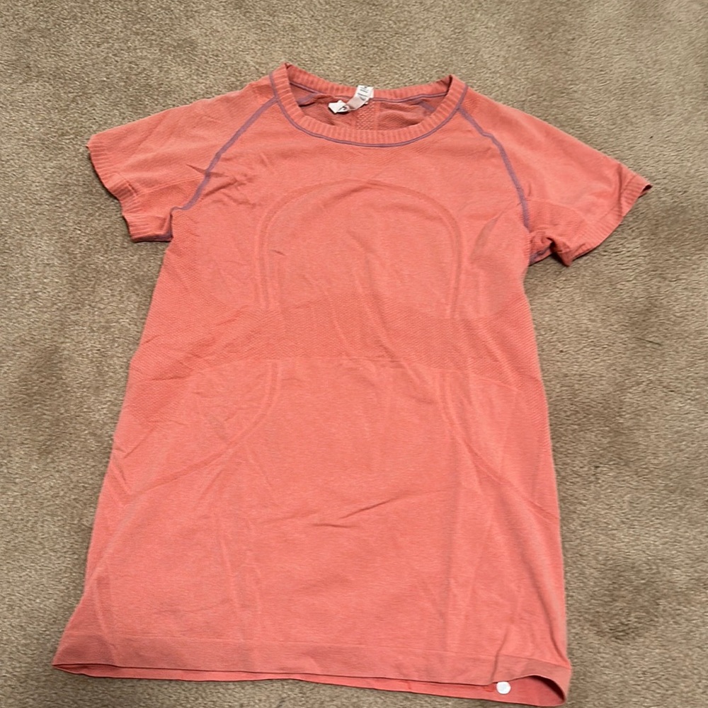 Lulu workout top
